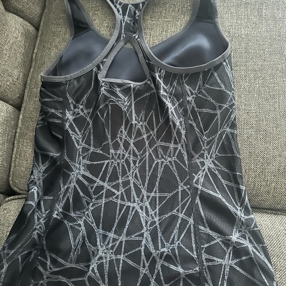 Nike Tank (Dri-fit) with built in Shelf bra (Medium) - Picture 4 of 4